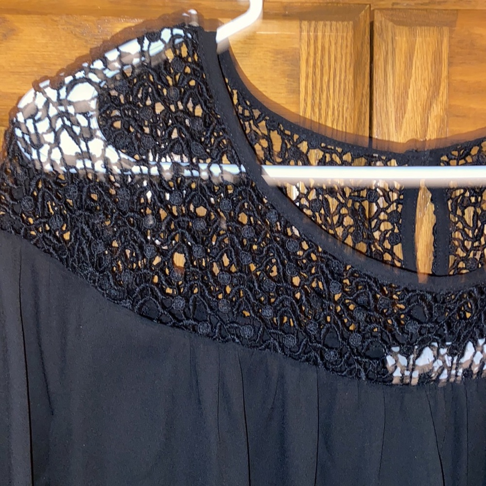 Black crochet top blouse - Picture 4 of 4